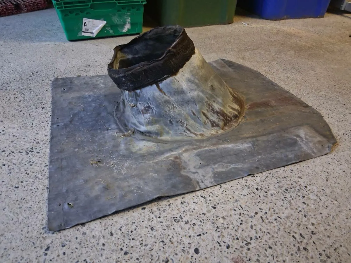 Flue lead flashing - Image 1