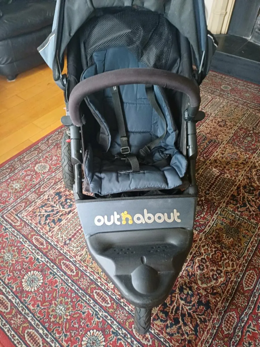 Out n About Buggy. - Image 2