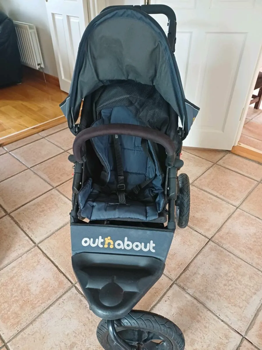 Out n About Buggy. - Image 4