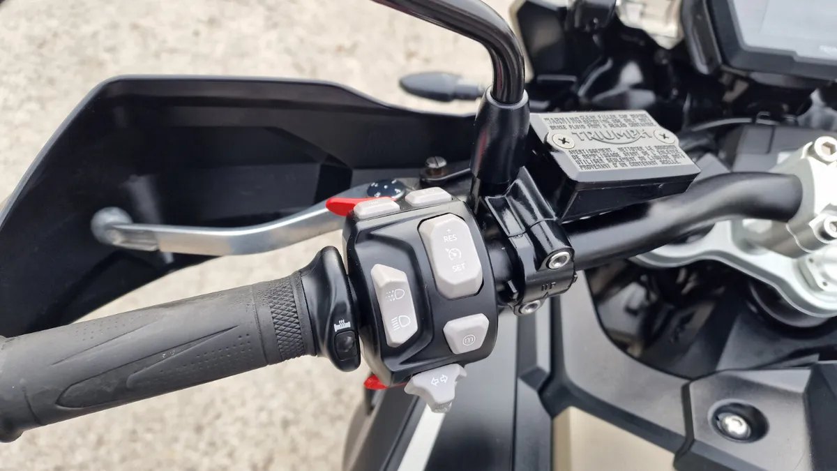 Explorer SE Desert Edition @ Doyles - Image 4