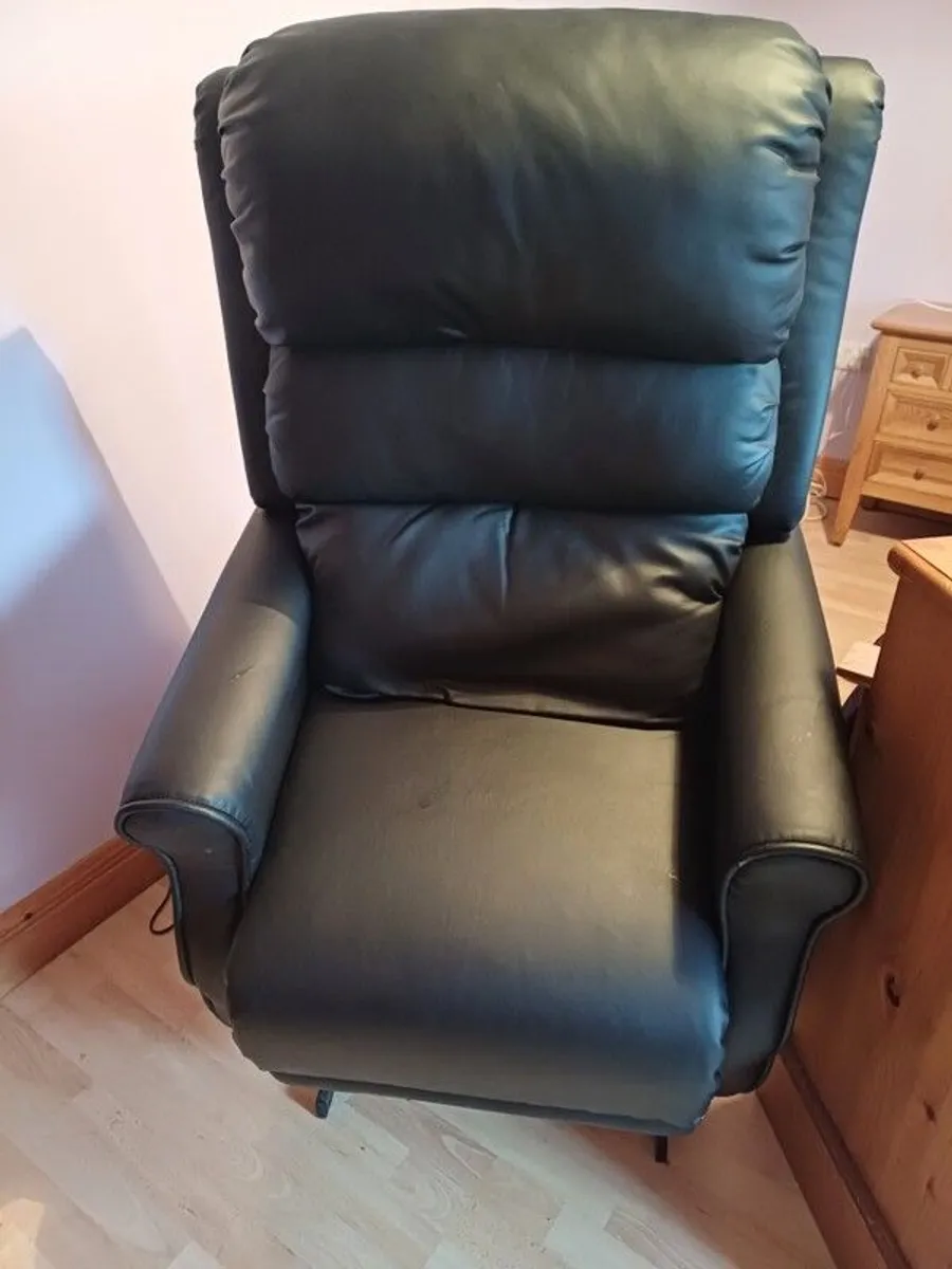 orthopaedic recliner chair - Image 1