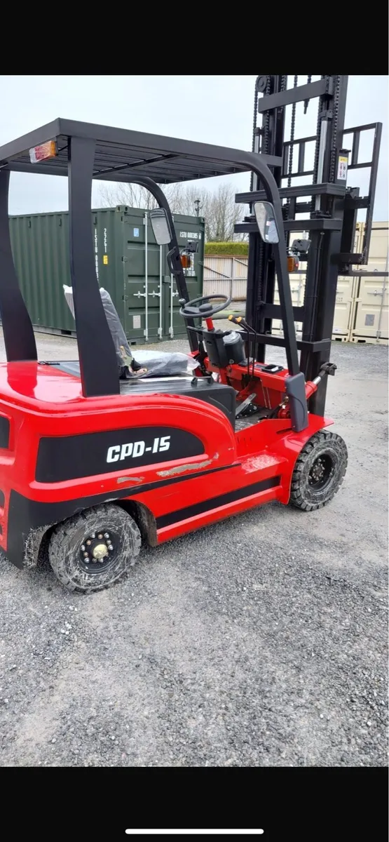 Electric forklifts brand new - Image 1
