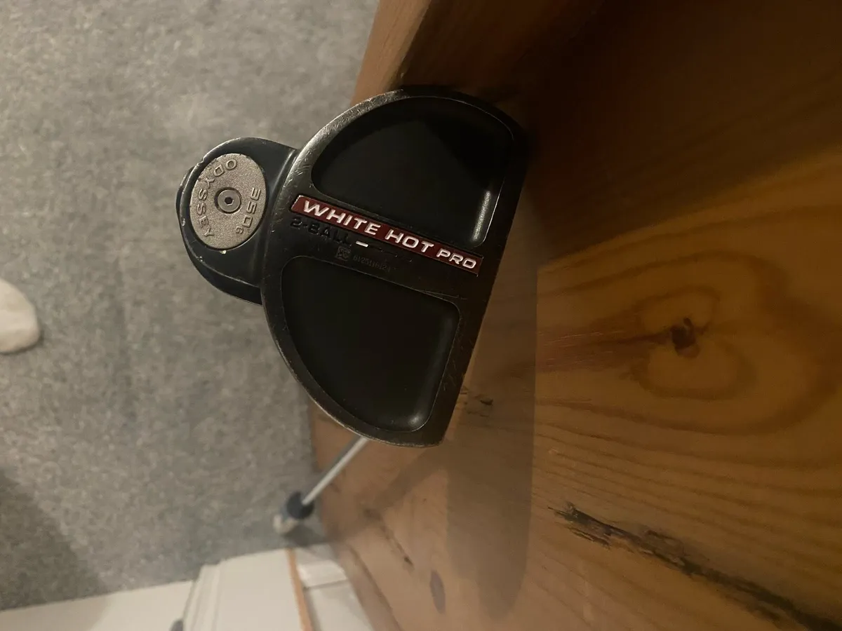 Odyssey 2-ball putter - Image 1