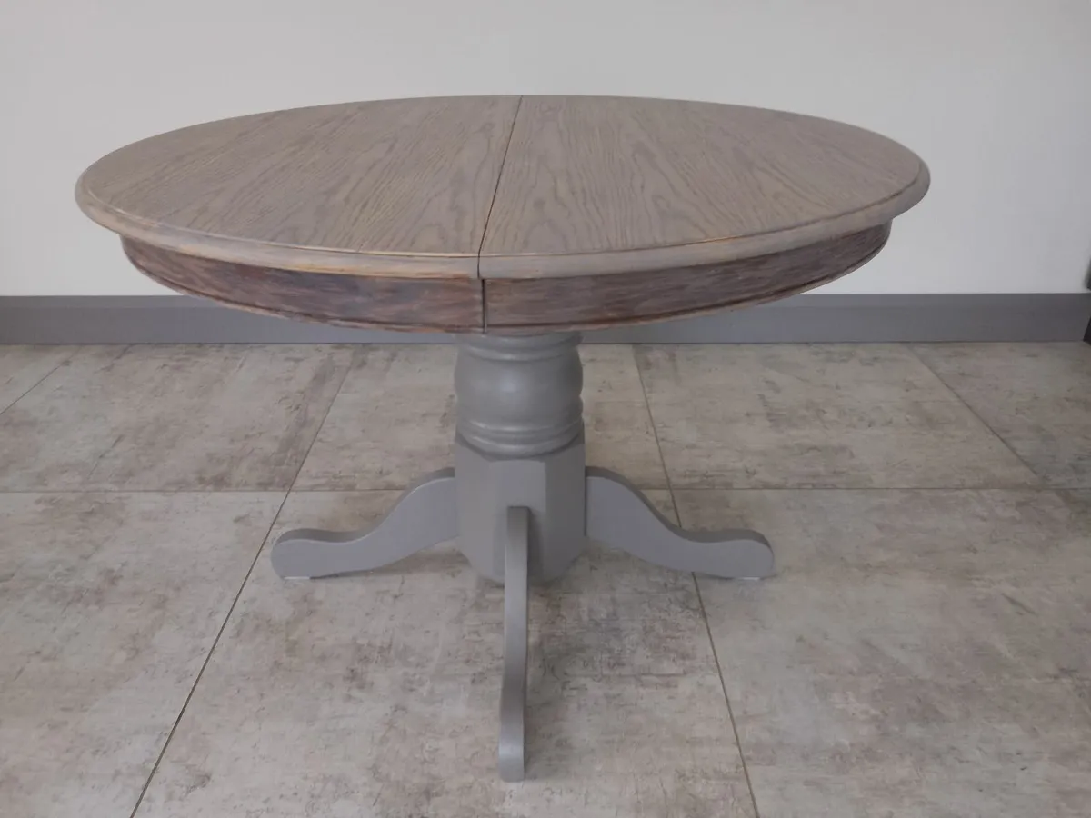 Dining Table - Image 3