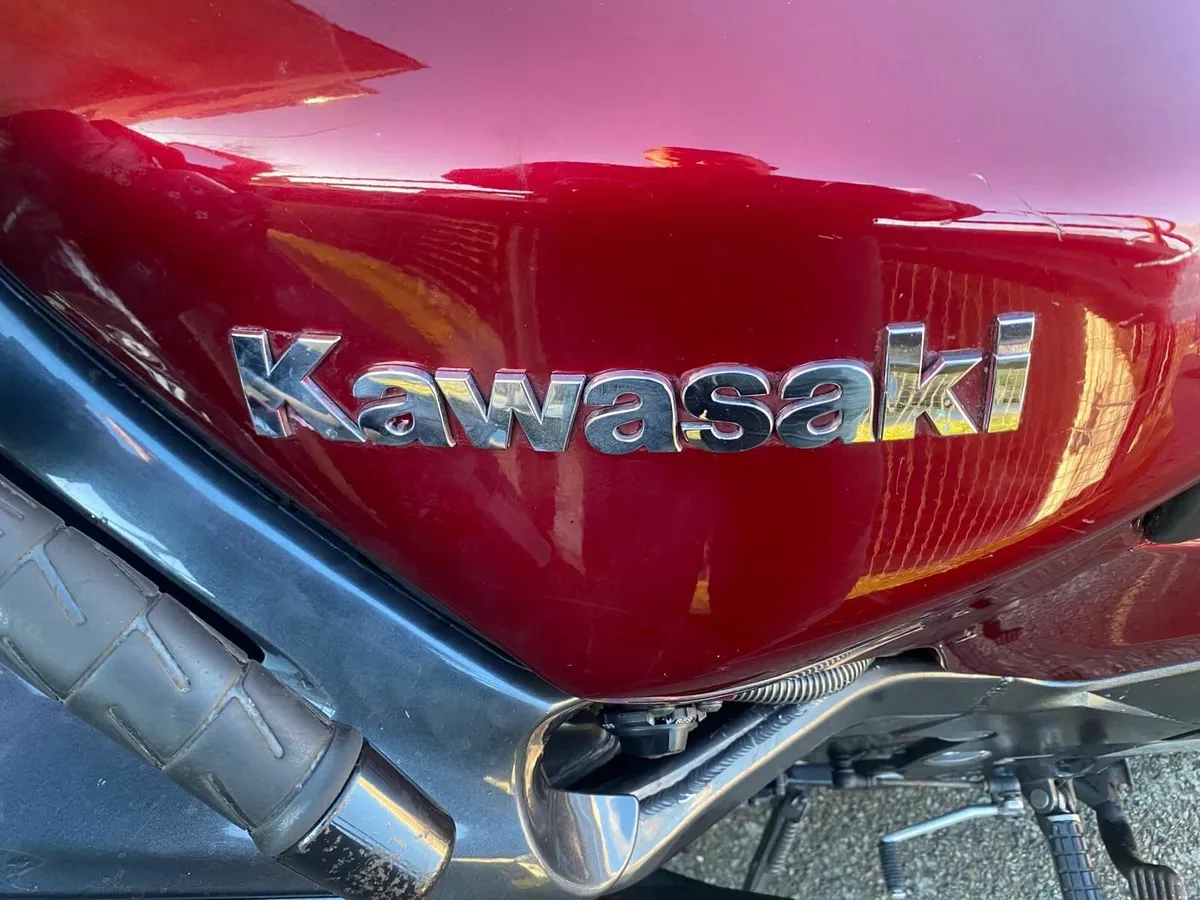 Kawasaki ZZR 1100 - Image 2