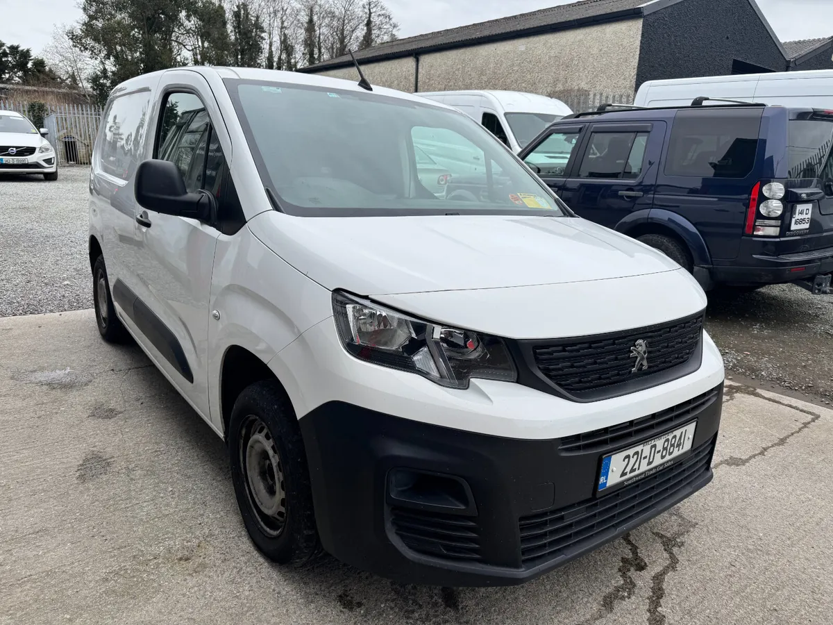 2022 (221) Peugeot Partner **DOE 01-27** - Image 2