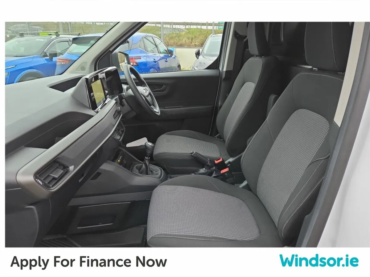 Ford Transit Courier TREND 1.5 L ECO - Image 4