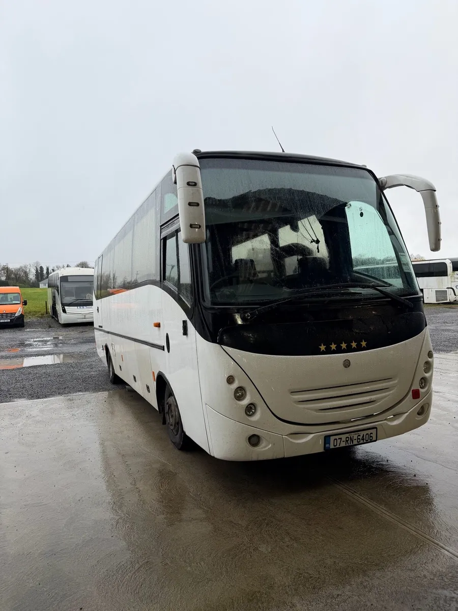 Mercedes Cimo 33 seater - Image 1