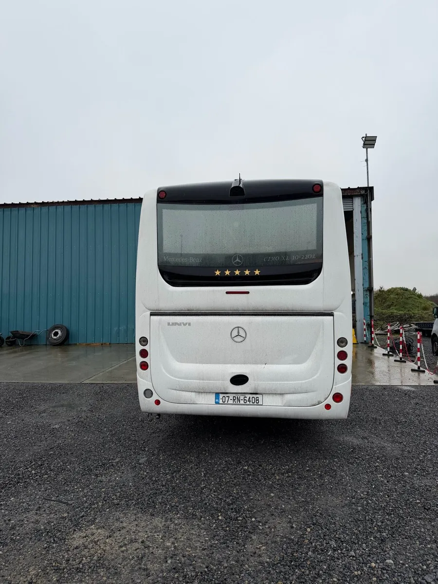 Mercedes Cimo 33 seater - Image 3