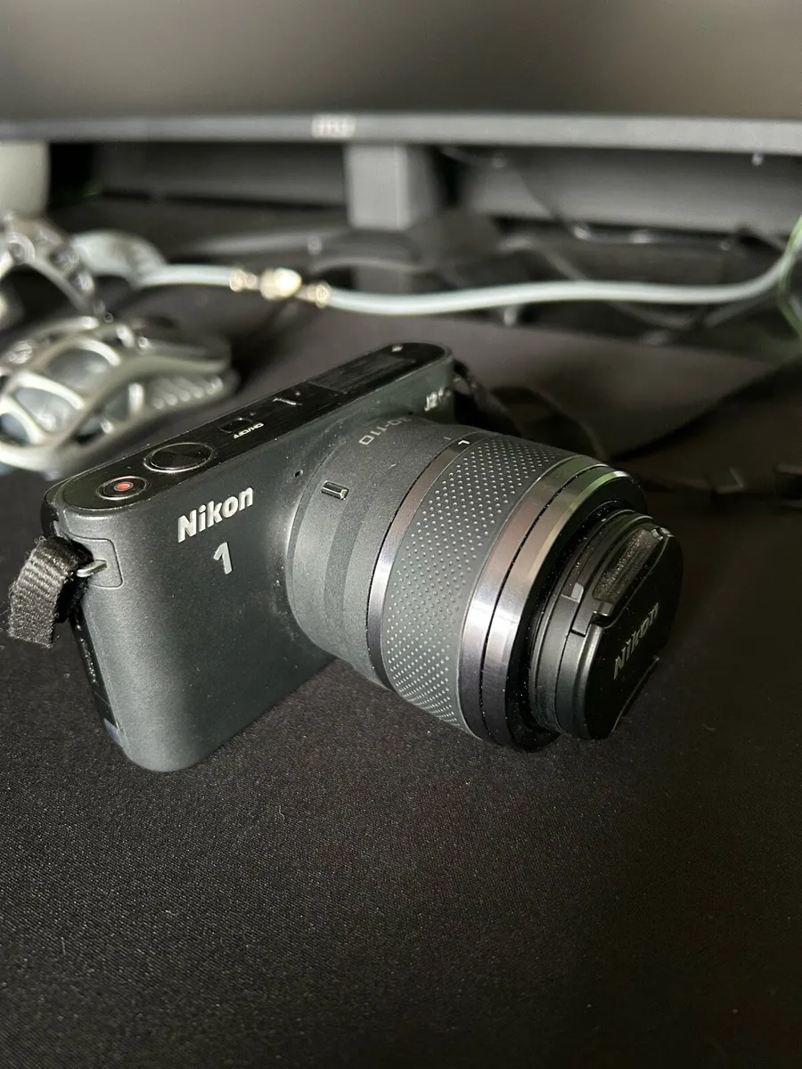 Nikon cameras - Image 1