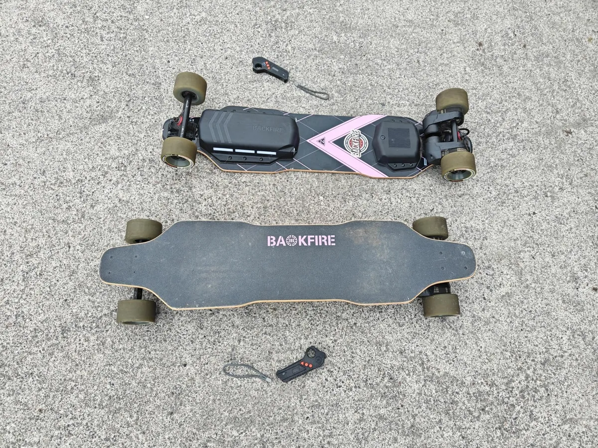 Electric skateboard - Image 1
