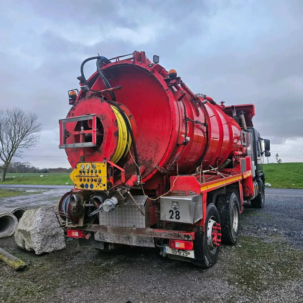 Volvo Whale Jet Vac Tanker - Image 3