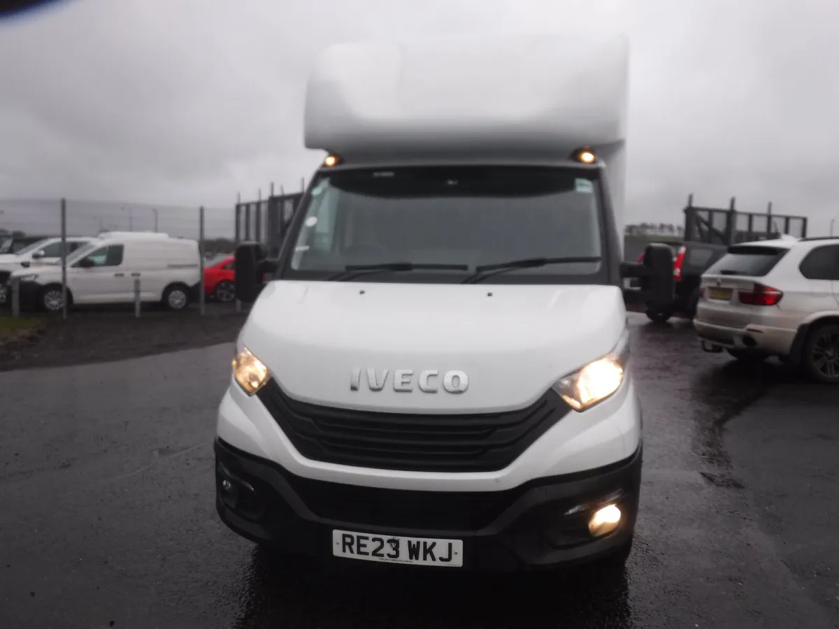 Iveco Daily 2023 12ft 10" Luton curtainsider . - Image 4