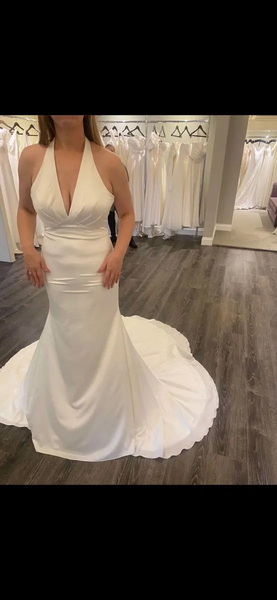 Wedding dress - Image 1