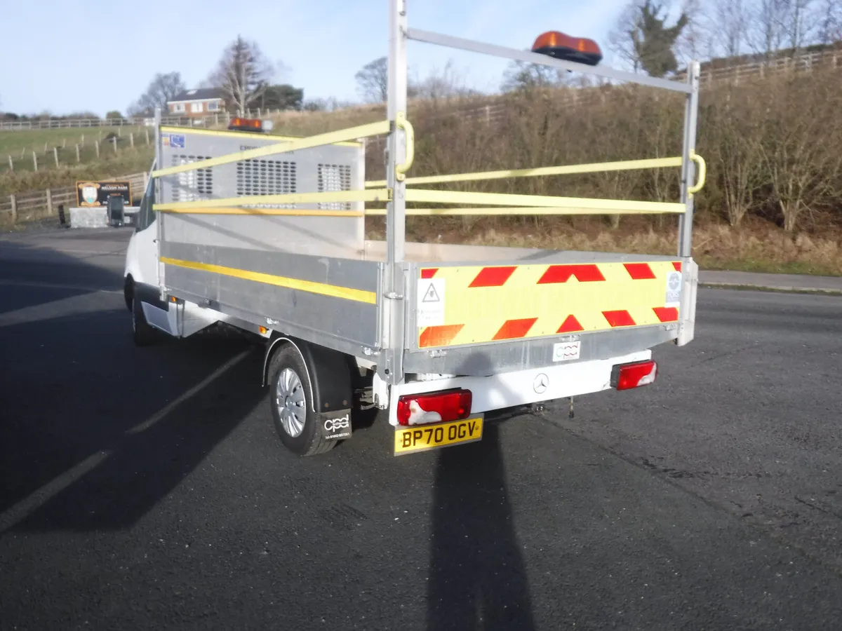 Mercedes Sprinter 2021 13ft aluminium dropside - Image 2