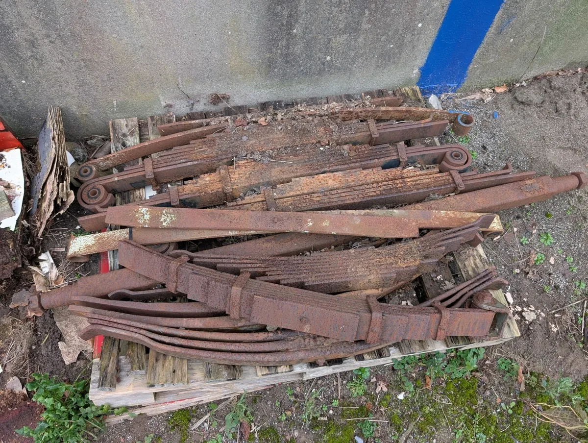 Heavy Duty Axles & Springs - Image 2