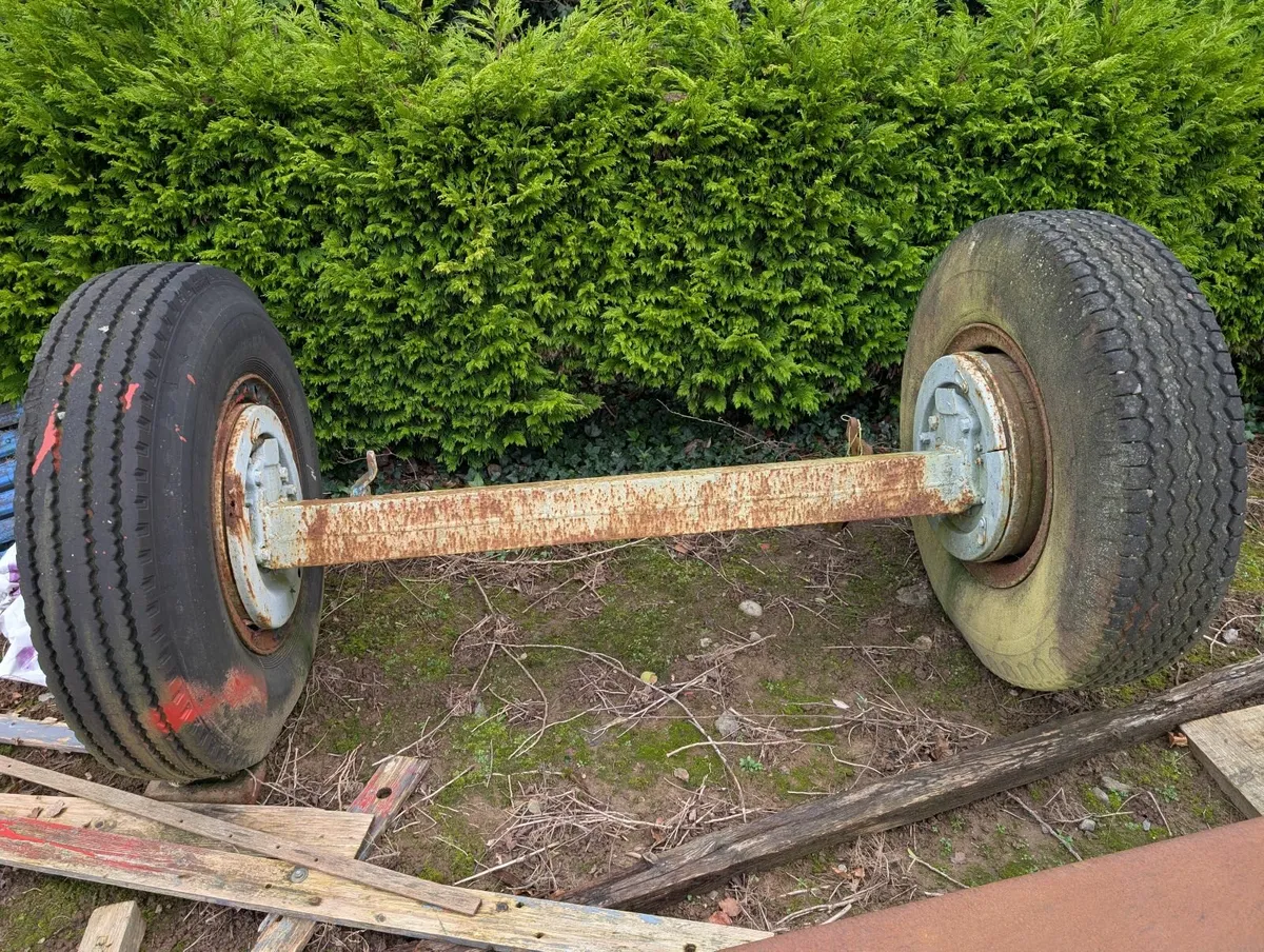 Heavy Duty Axles & Springs - Image 1