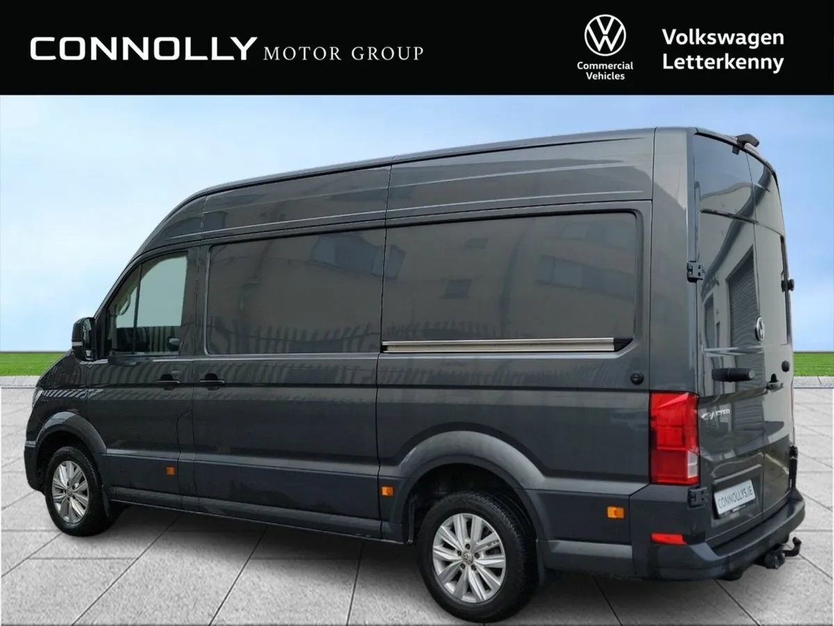 Volkswagen Crafter CRAFTER CRAFTER 35 MWB 140BHP - Image 3