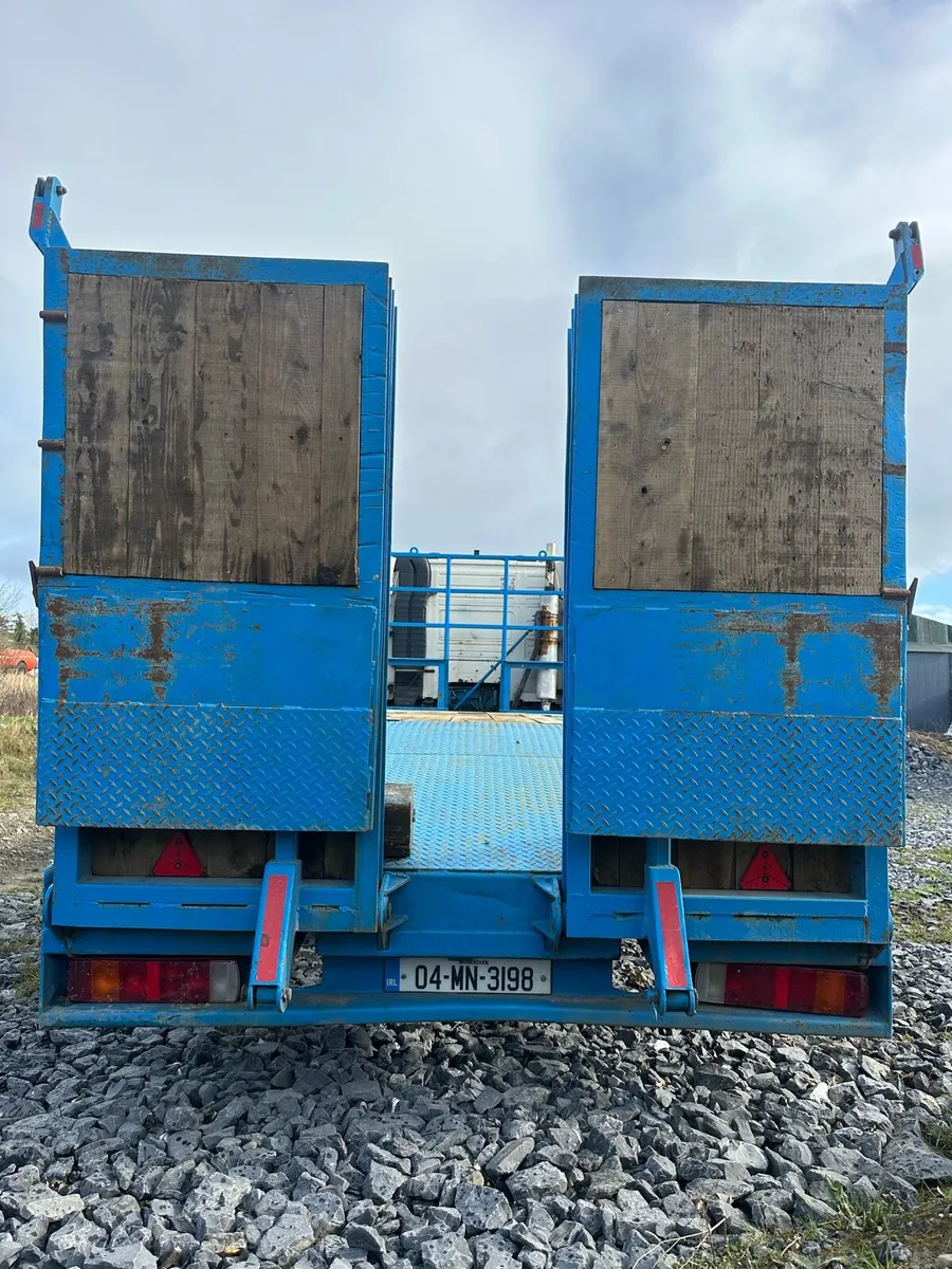 Volvo fm12 6x2 rigid beavertail - Image 4