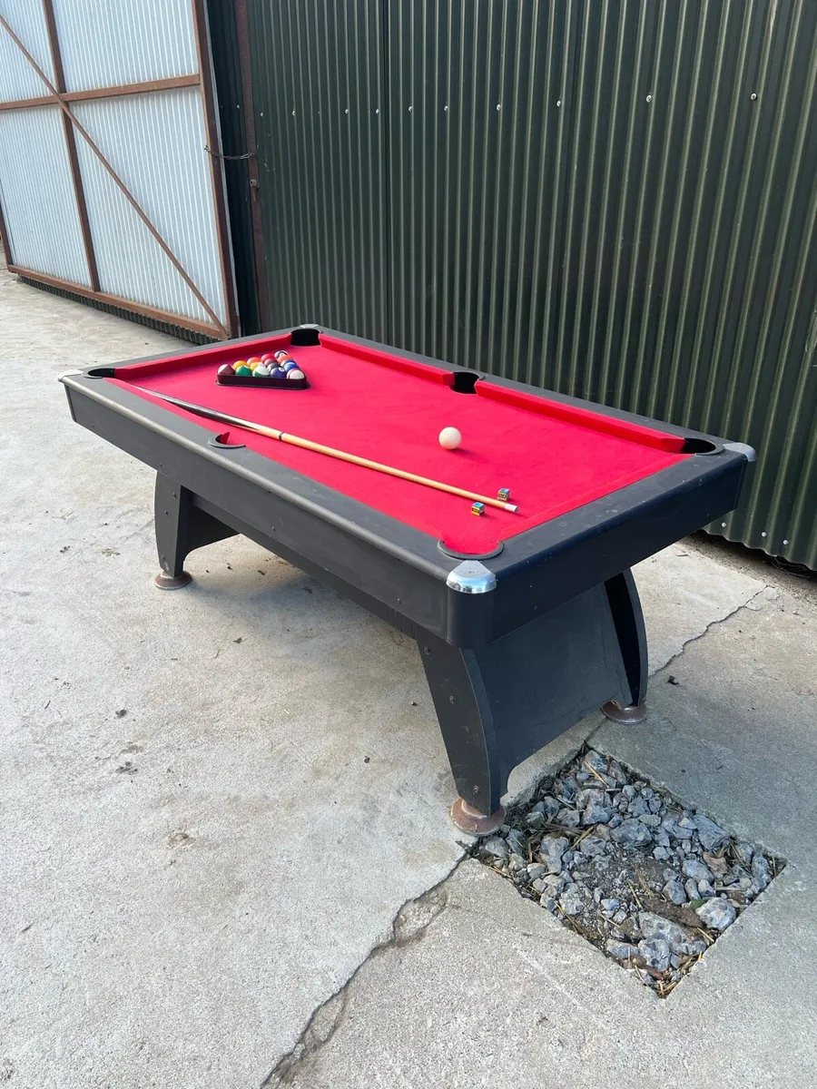 Pool Table + Cue and complete billiard ball set - Image 3