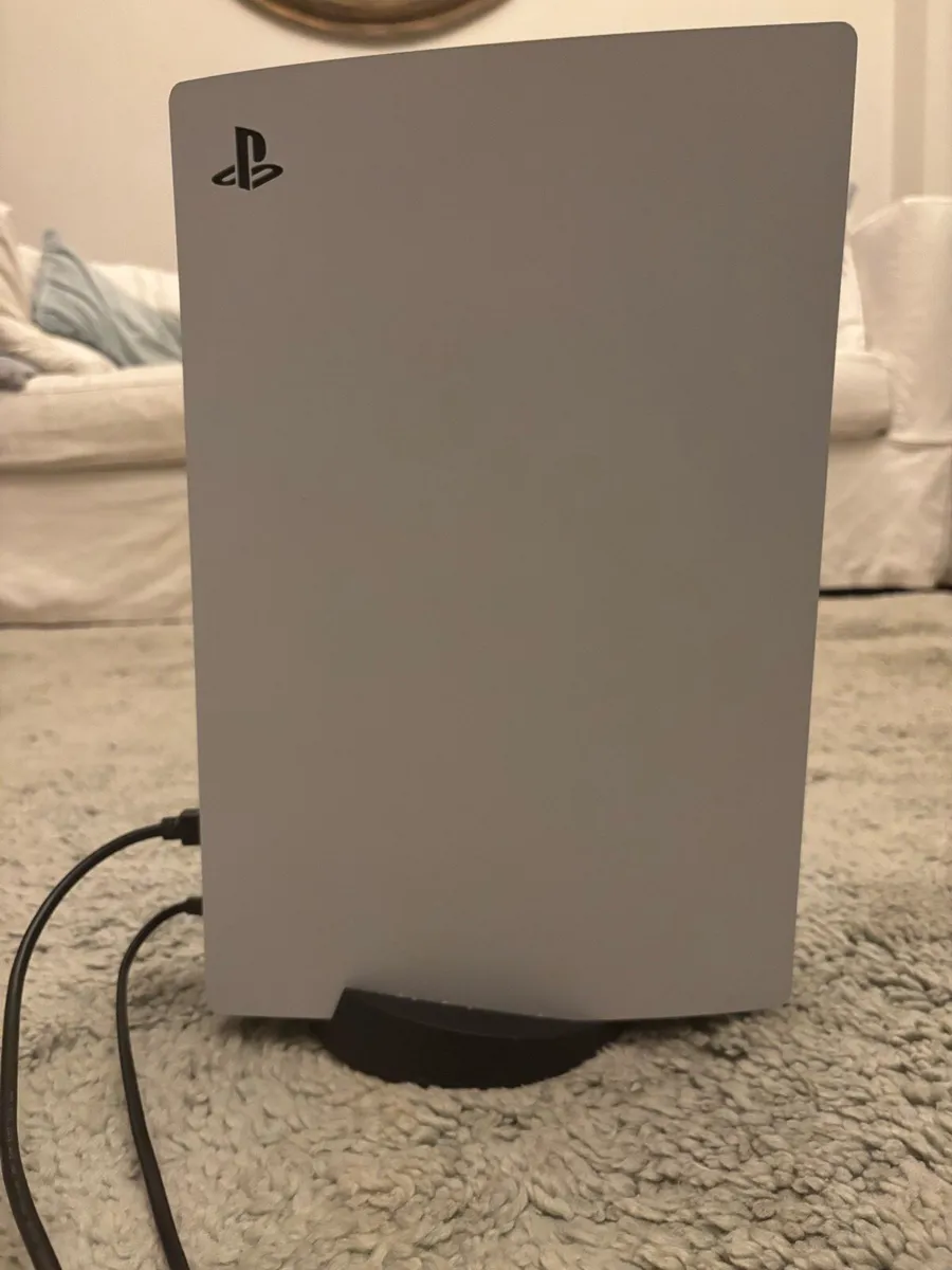 PlayStation 5 - Image 1