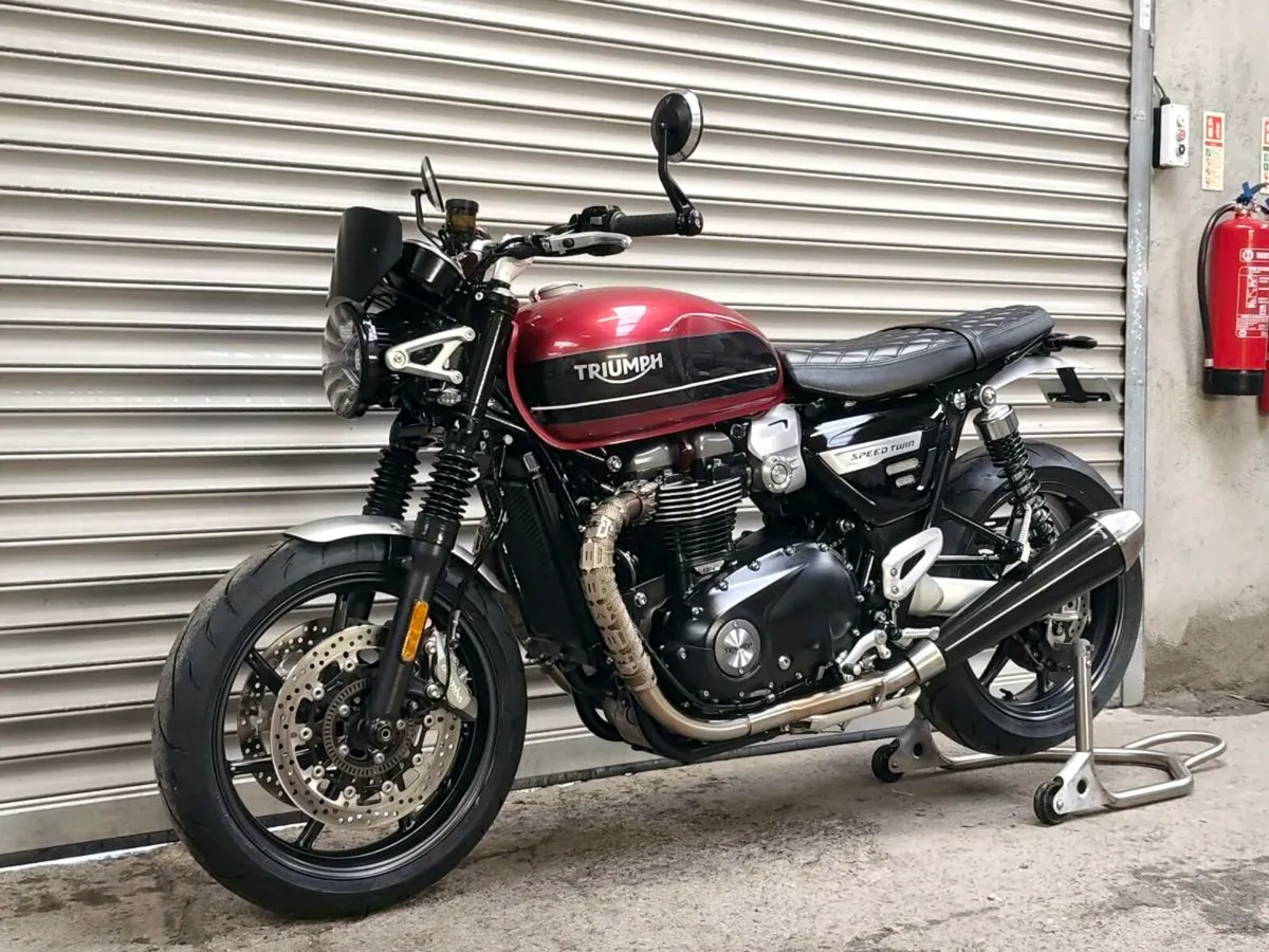 Triumph Speed Twin 1200 - Image 4