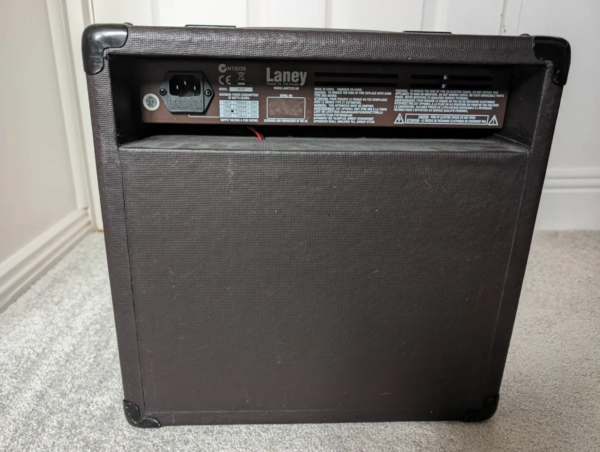 Amplifier LANEY LA20C - Image 4