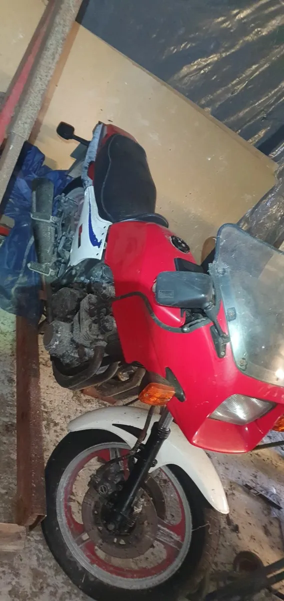 Motorcycle   GpZ 750    project - Image 1