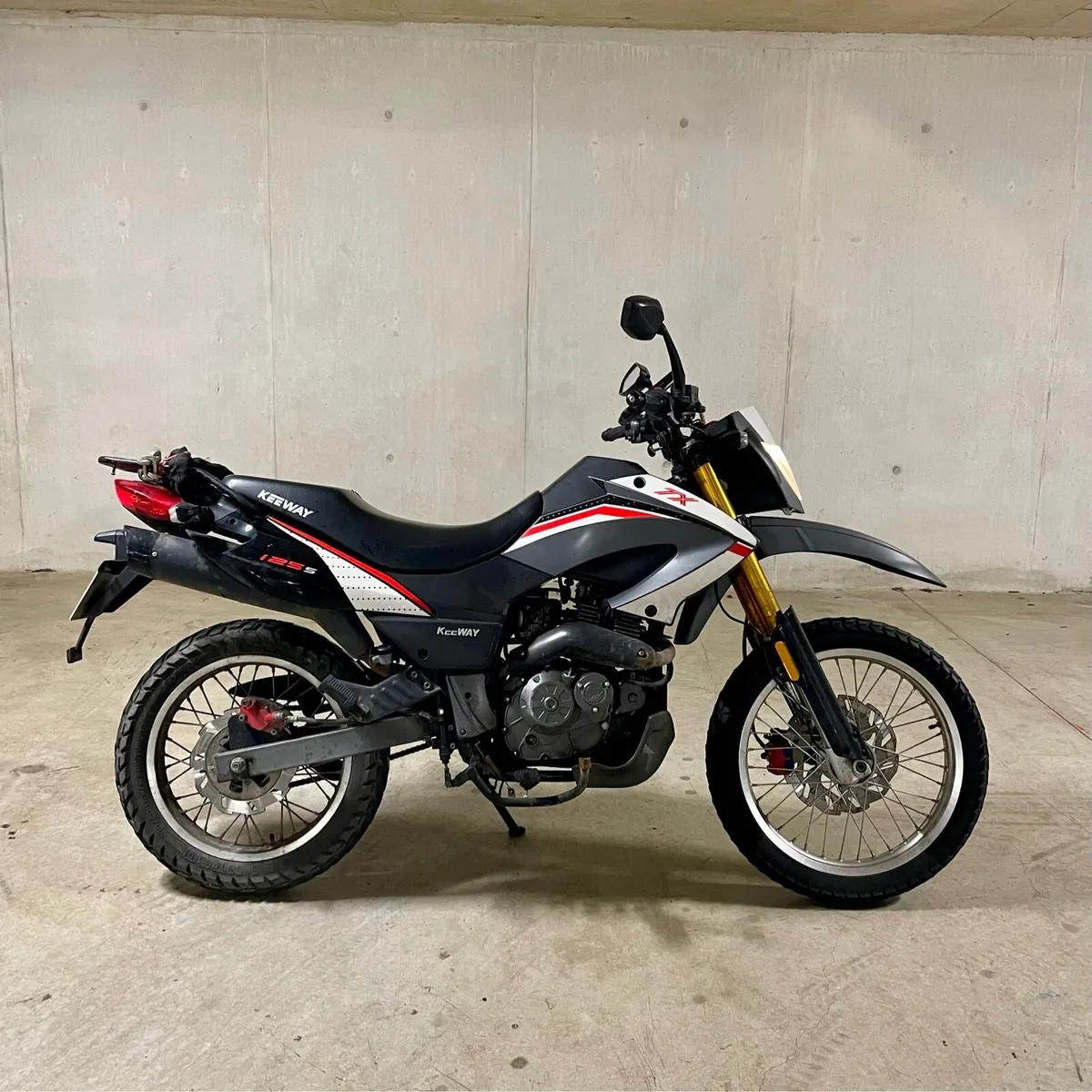 Keeway TX125S - Image 1