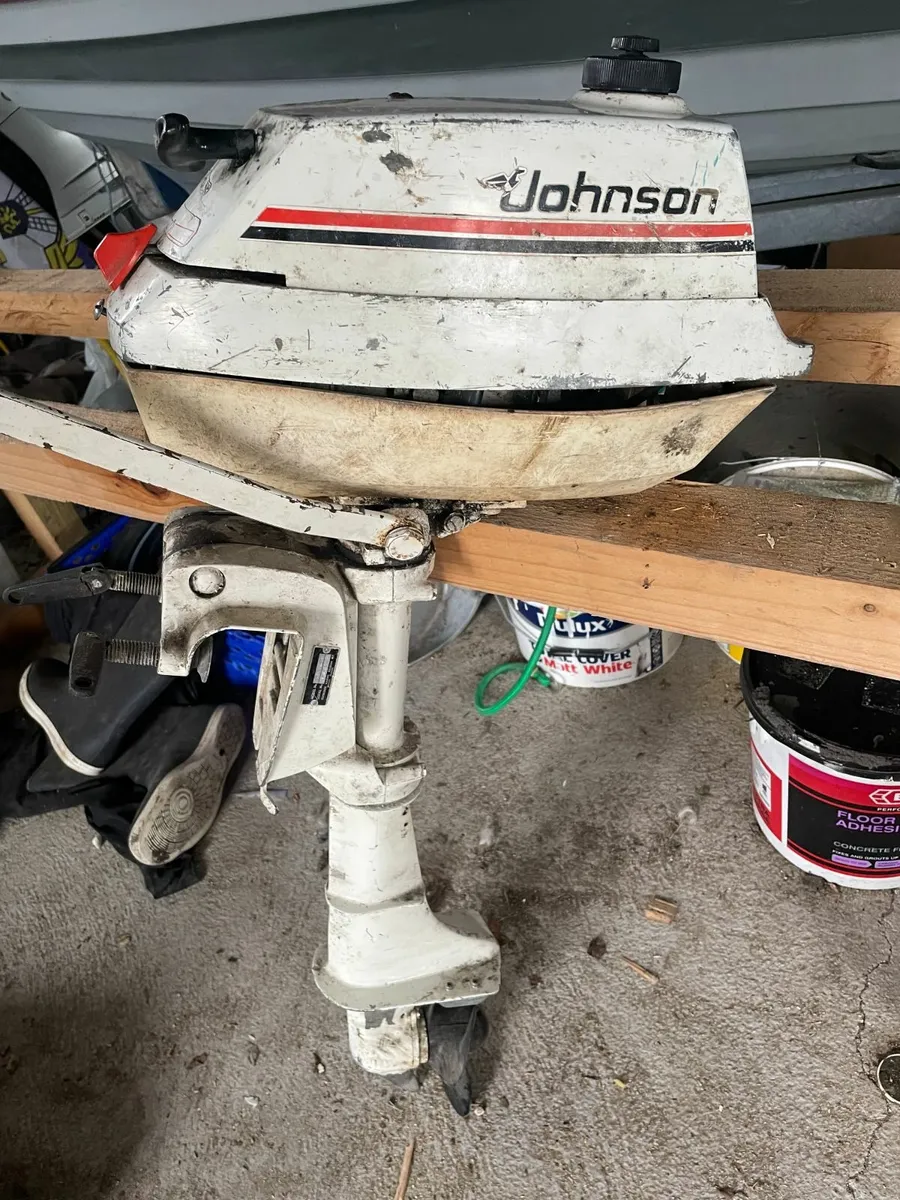 Johnson 4HP 2 stroke Outboard Engine - Image 1
