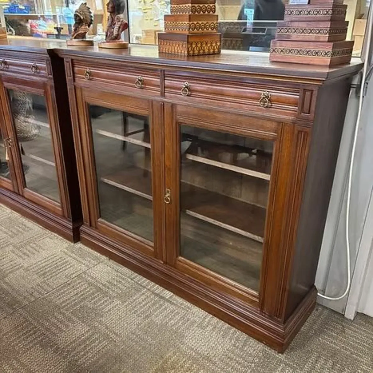 Fabulous mahogany Edwardian display pier cabinet
