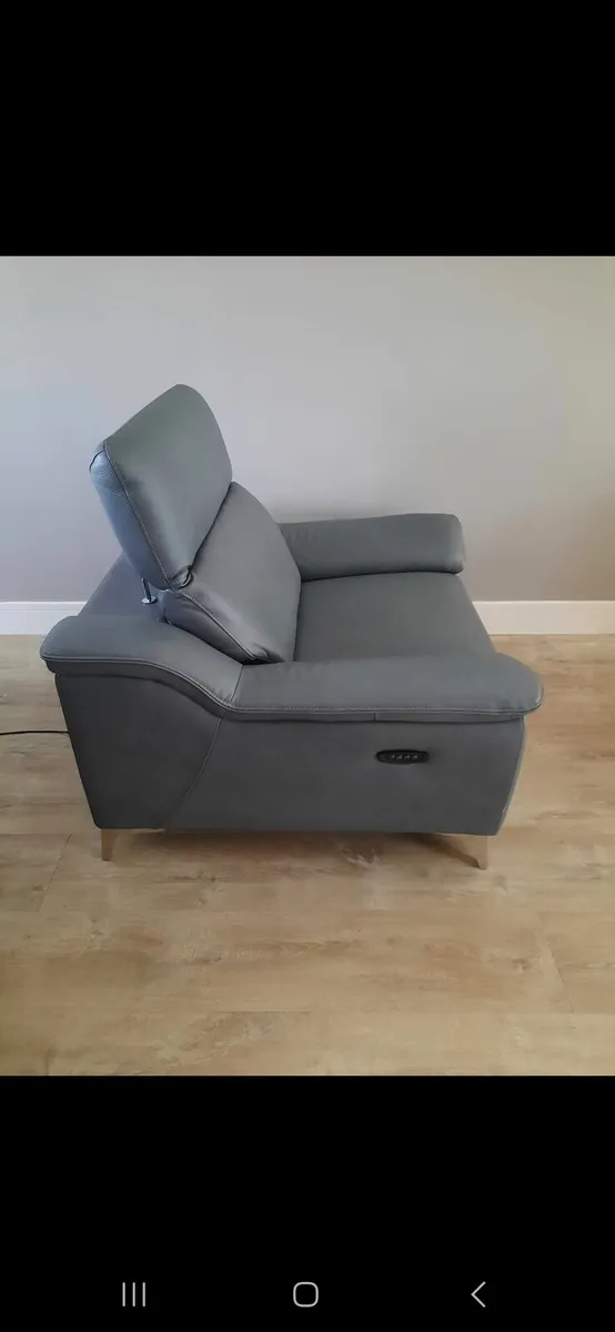 Electric Recliner - Image 1