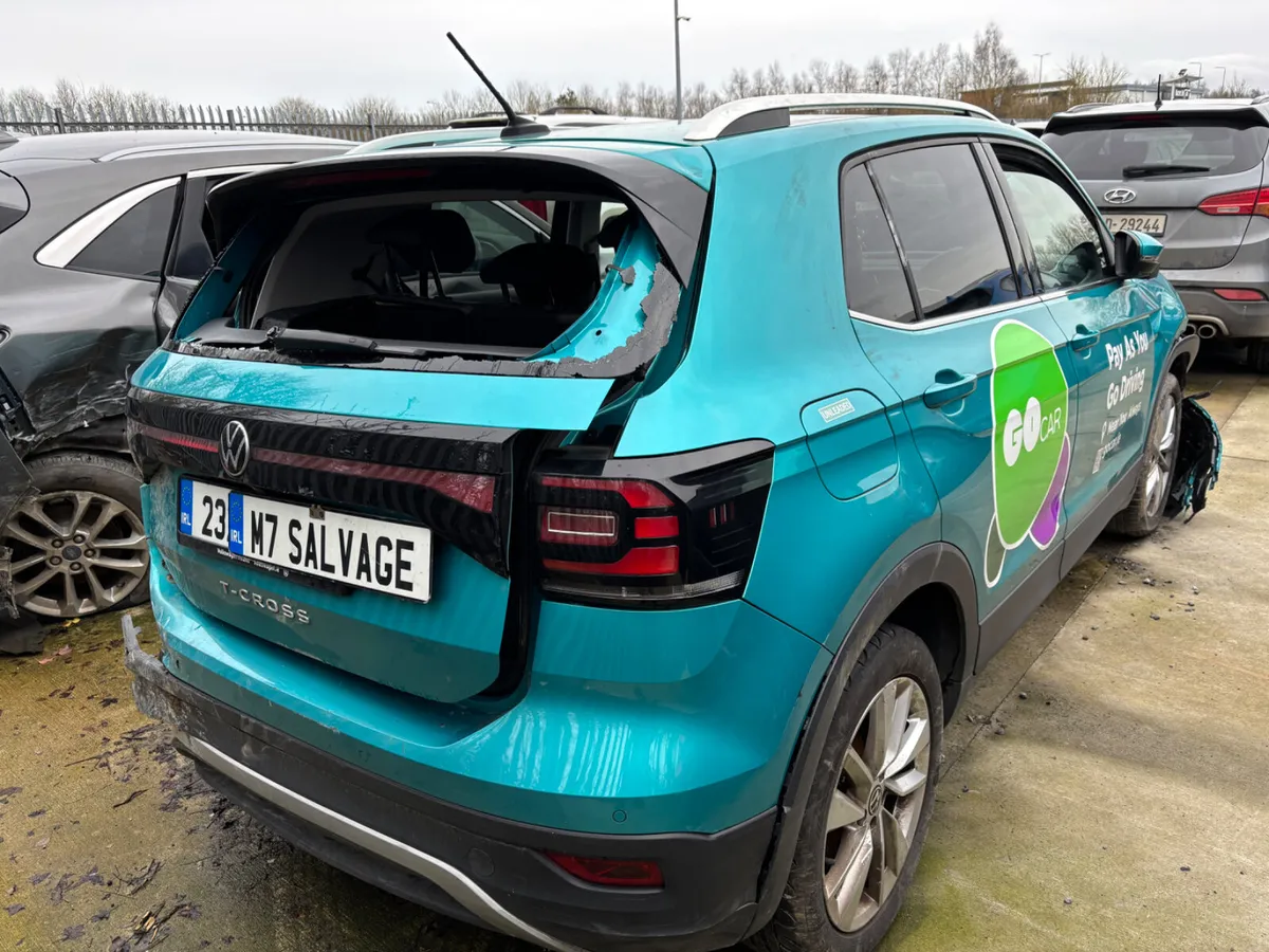 23 T-cross 1.0 Petrol Starts - Image 3