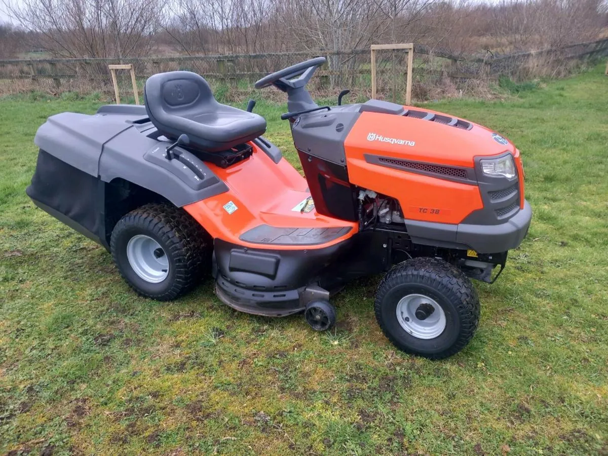 Ride on lawnmower year 2021 - Image 1