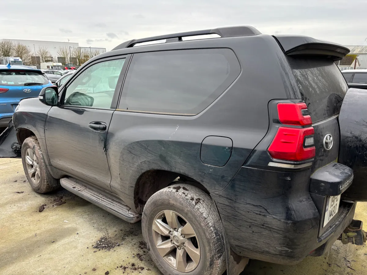 19 Landcruiser Starting Only 69km  Chassis Safe - Image 4