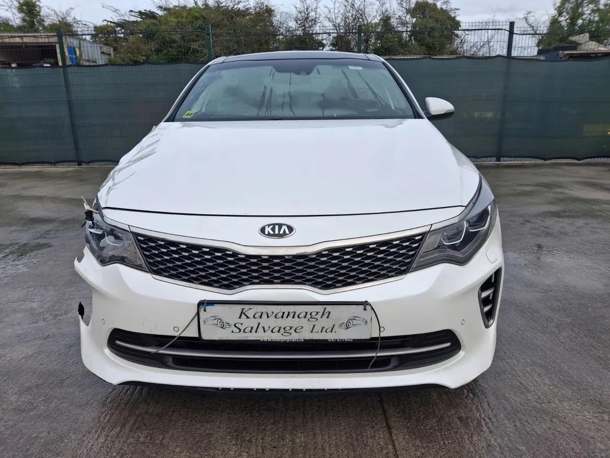 172 Kia Optima GT line 1.7 Diesel - Image 4