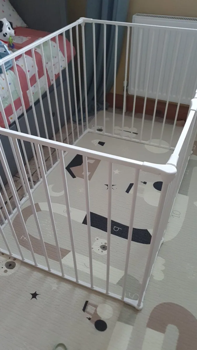Playpen - Image 2