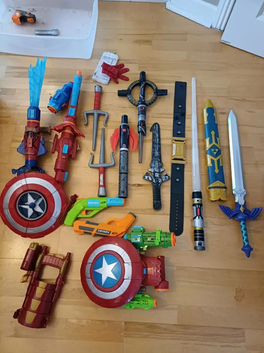 Avengers nerf bundle - Image 1