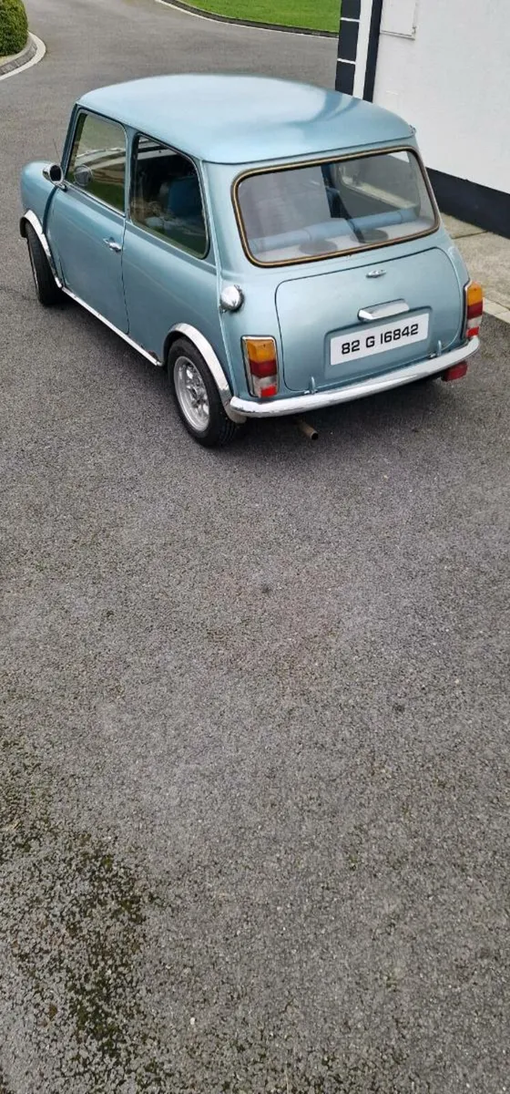 Austin Mini - Image 2