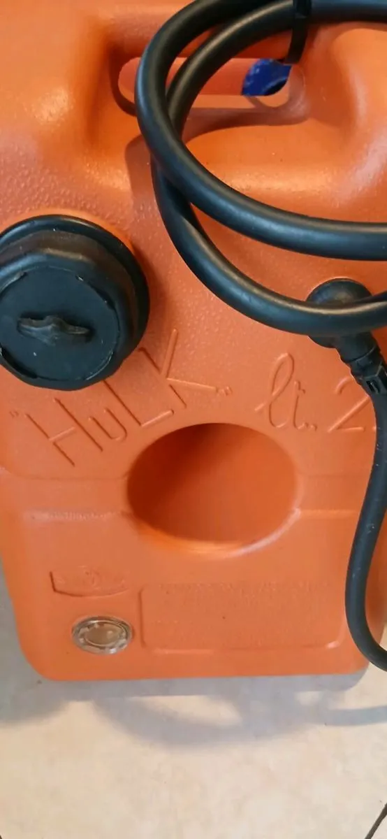 Outboard tanks - Image 2