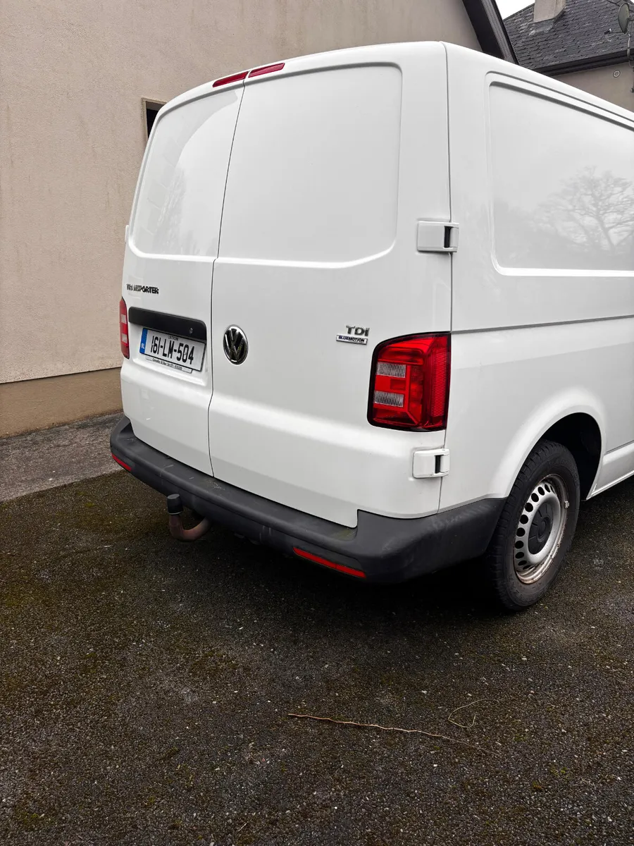 161 Volkswagen Transporter. LOW KILOMETRES - Image 4