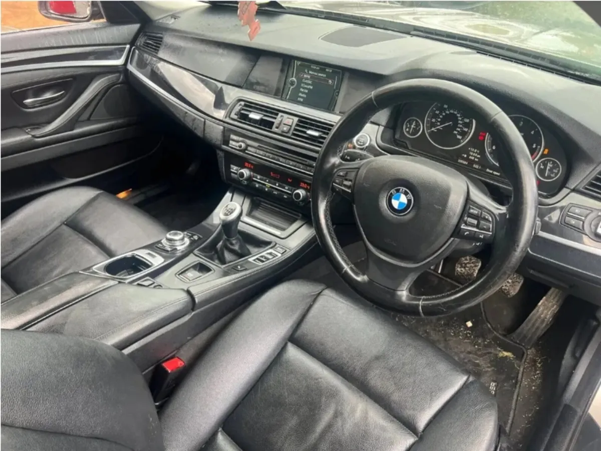 2012 Bmw F10 520 d 2.0 diesel driving - Image 2