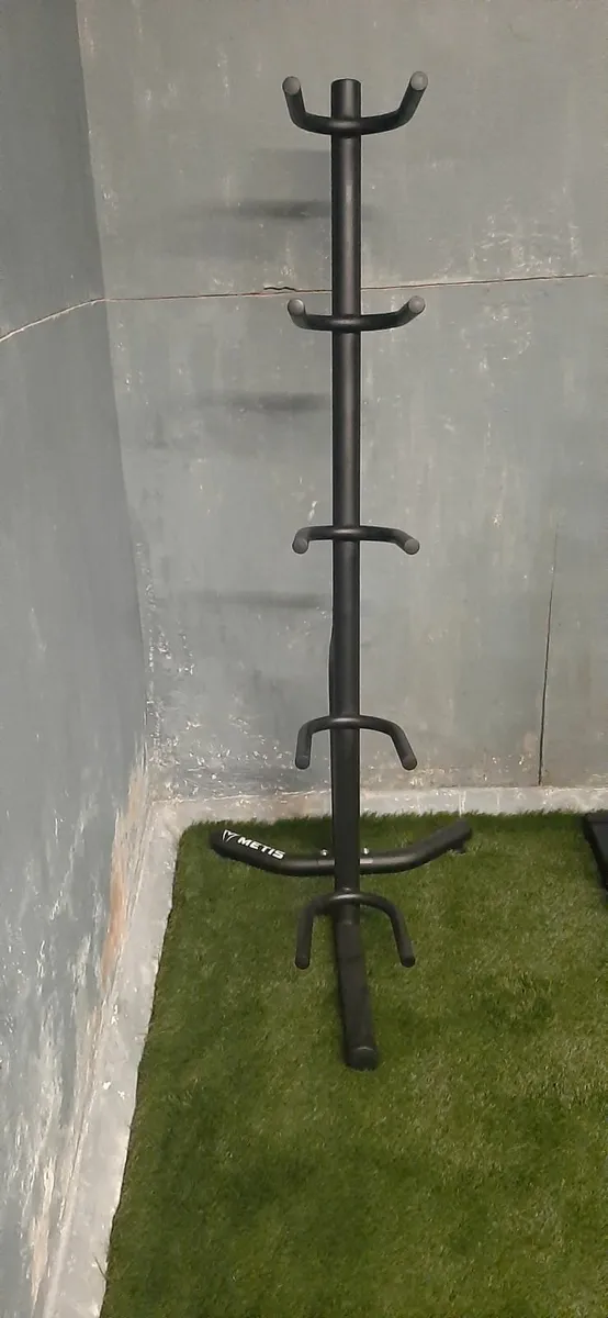 slam balls / medicine balls storage rack - Image 1