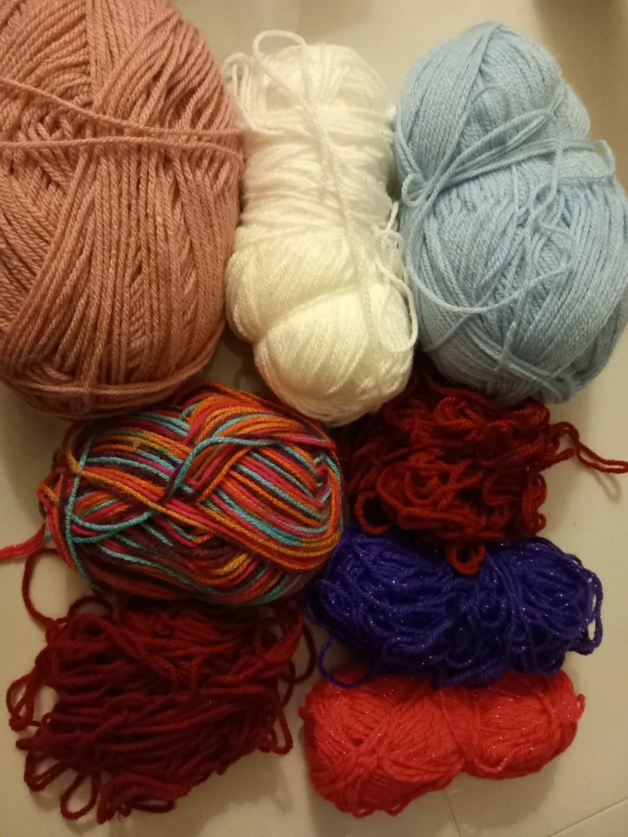 Yarn knitting - Image 1