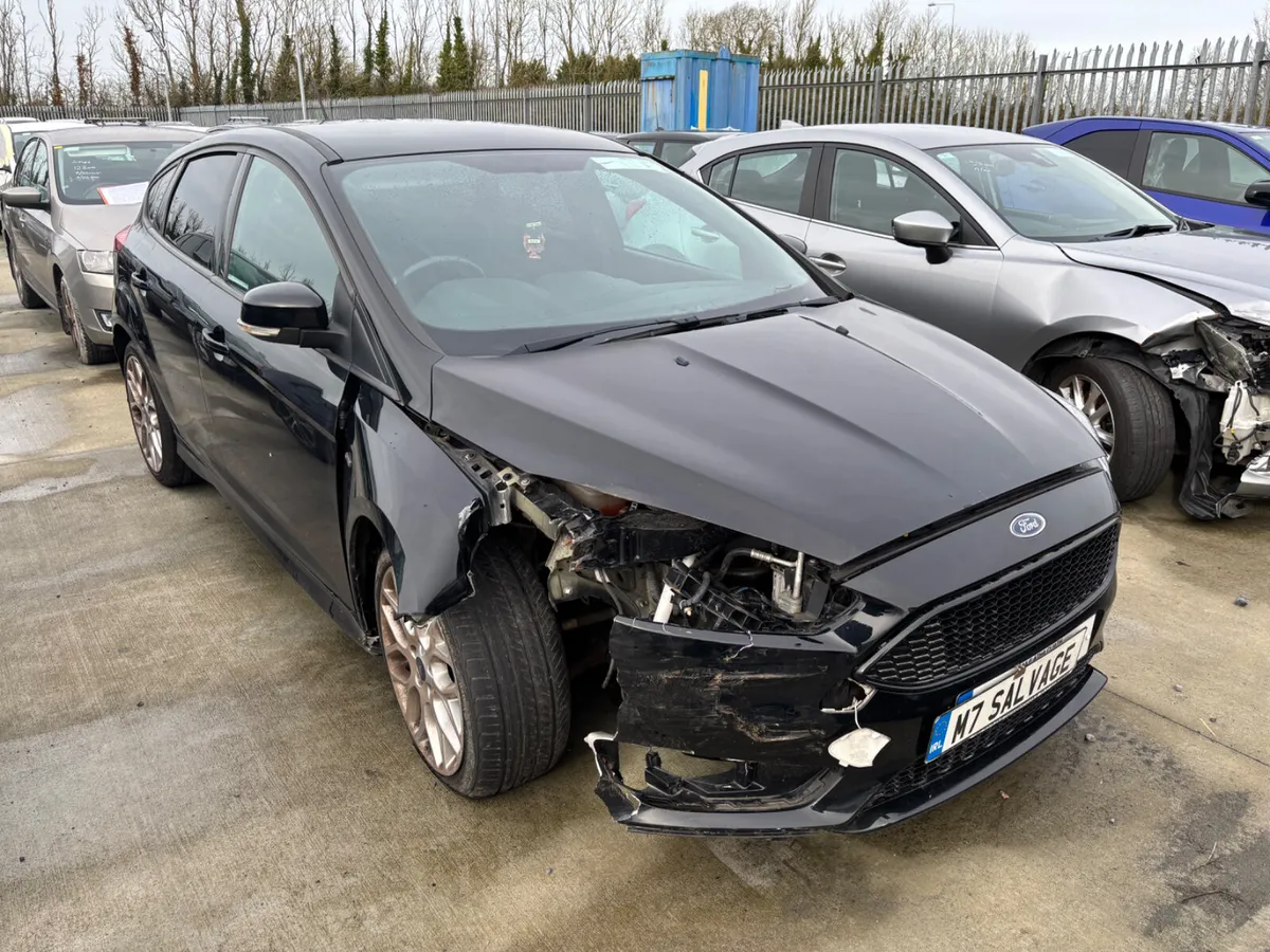 18 Focus  1.0 Petrol ST-line 100km Starts - Image 2