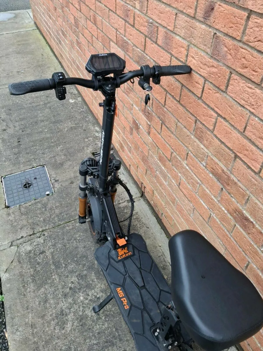 Scooter kukerin m5 pro - Image 2