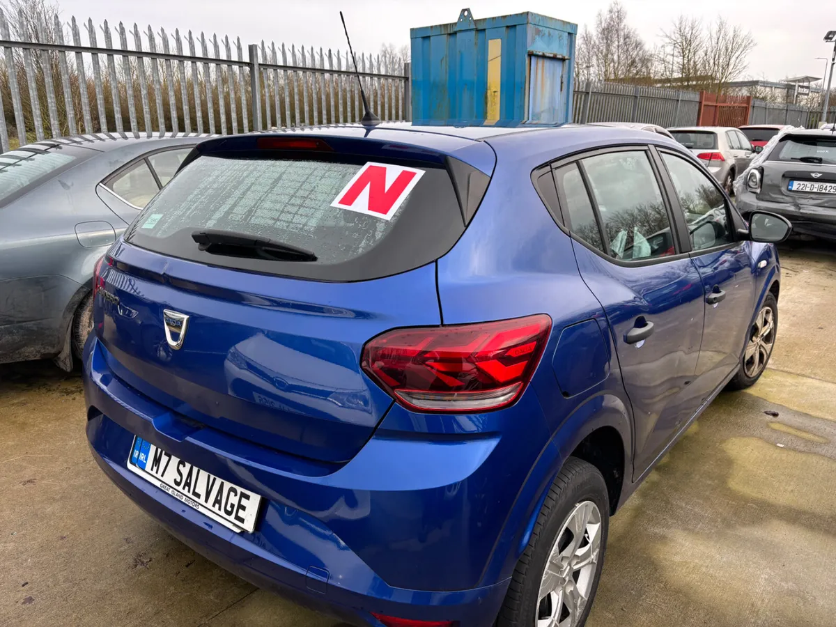 21 Sandero 1.0 Petrol 32km NCT 6/27 Starts - Image 3