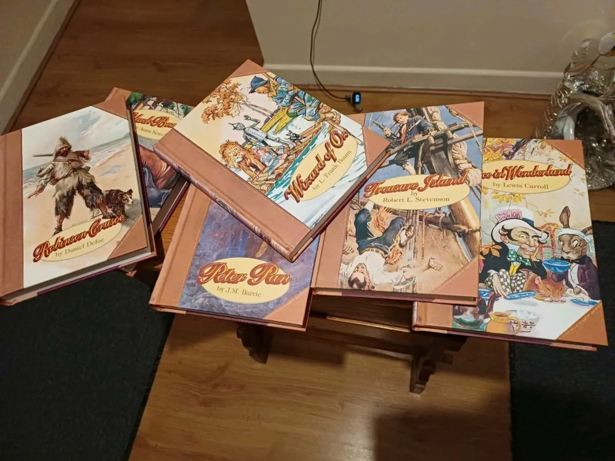 Vintage Treasury Of Children's Classics Box Set - Image 4