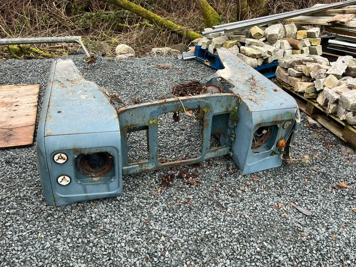 Various Land Rover Parts - Image 1