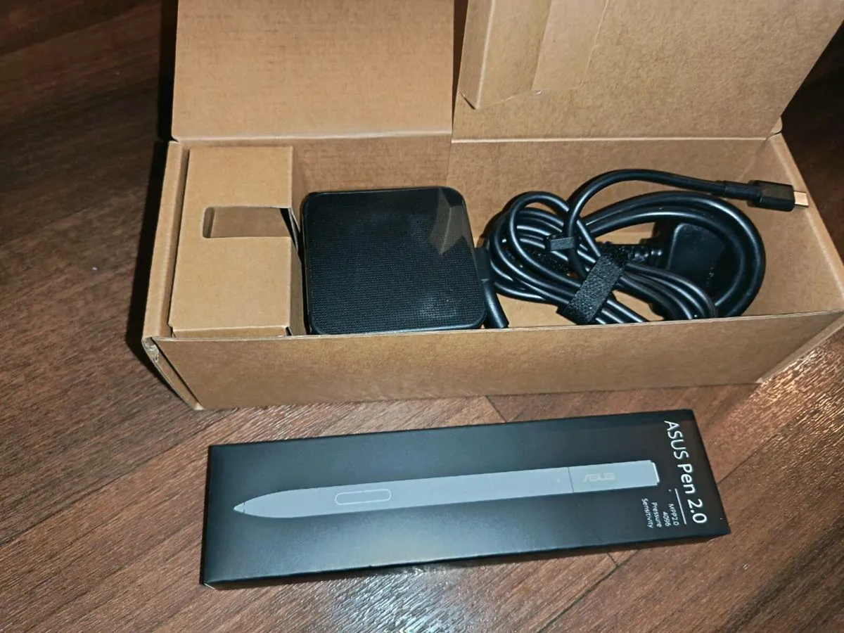 ASUS ZENBOOK DUO 16gb /1T - Image 4